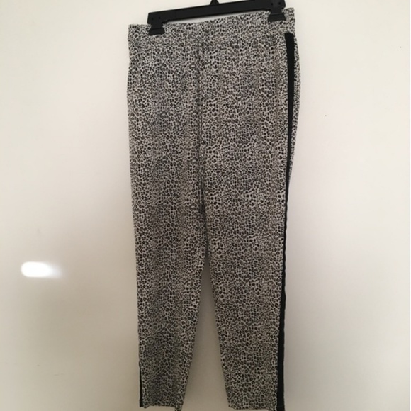 Apt. 9 Pants - Apt. 9 Leopard Print Pants with Tuxedo Stripe